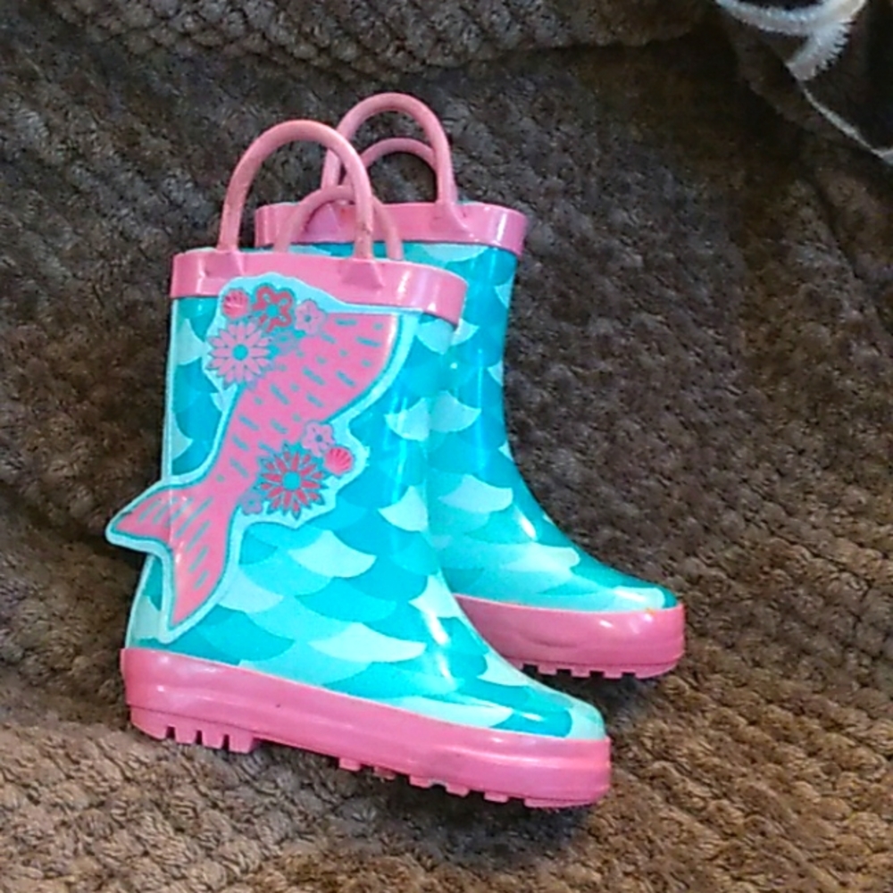 Toddler mermaid rain boots size 5